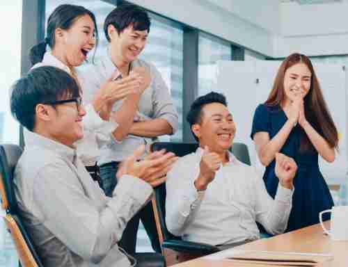 在传奇国际学习、、、、成长茁壮